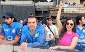 Glamour strikes in CCL: Anusmriti Sarkar sparks enthusiasm for Mumbai Heroes